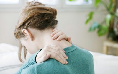 Cervicalgia: definizione, fattori di rischi, sintomi e trattamento
