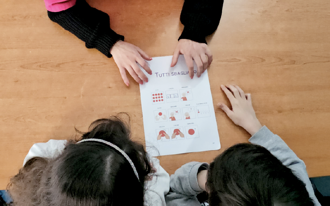 comunicazione-aumentativa-alternativa-caa-difficolta-comunicative-istituto-santa-chiara-lecce