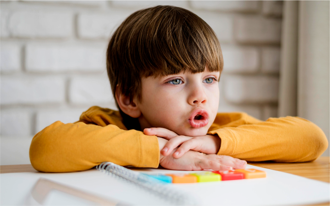quando-è-utile-richiedere-valutazione-logopedica-bambini-istituto-santa-chiara-lecce